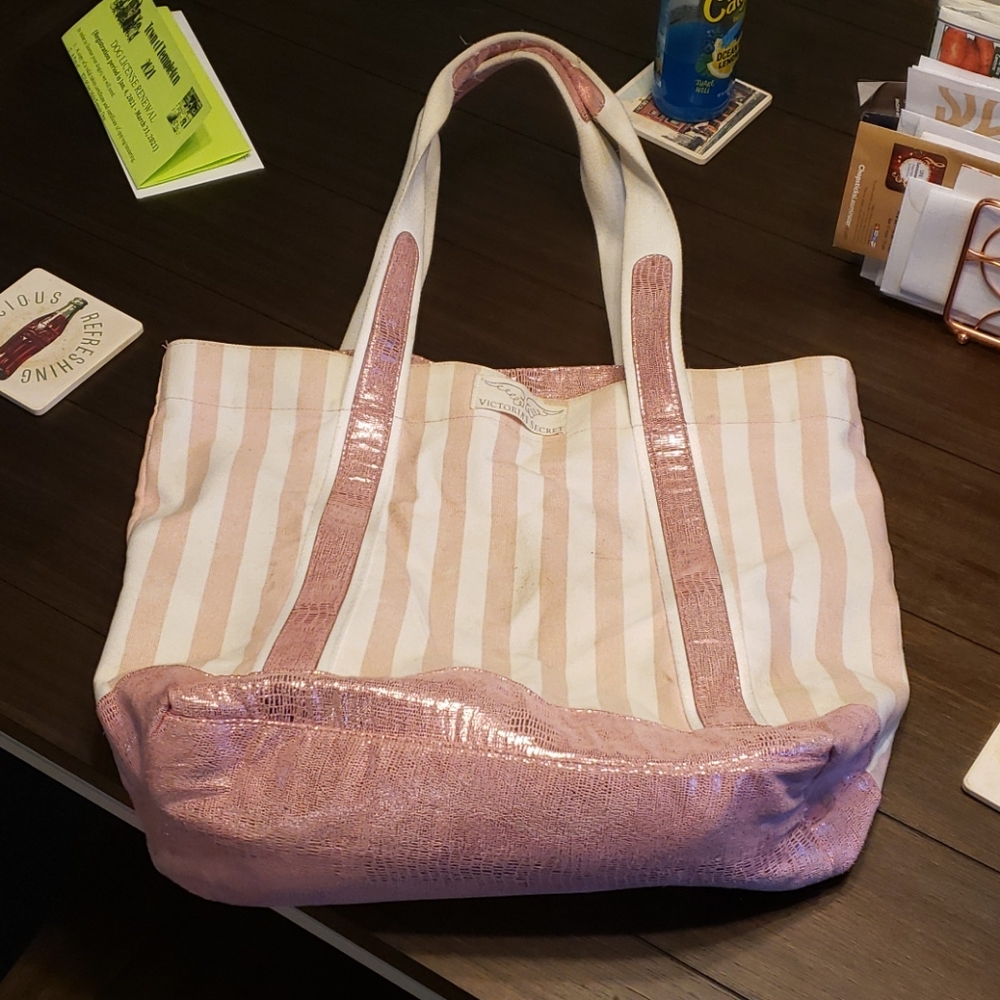 Pink overnight bag